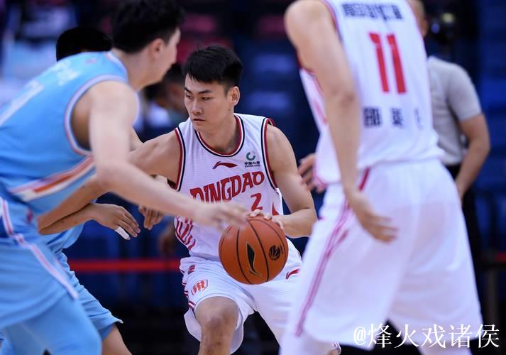 王睿泽上场22分钟高效贡献10分3板3助2断