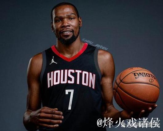 杜兰特做客范弗利特播客首期节目本周四上线 杜兰特做客范弗利特播客首期节目本周四上线